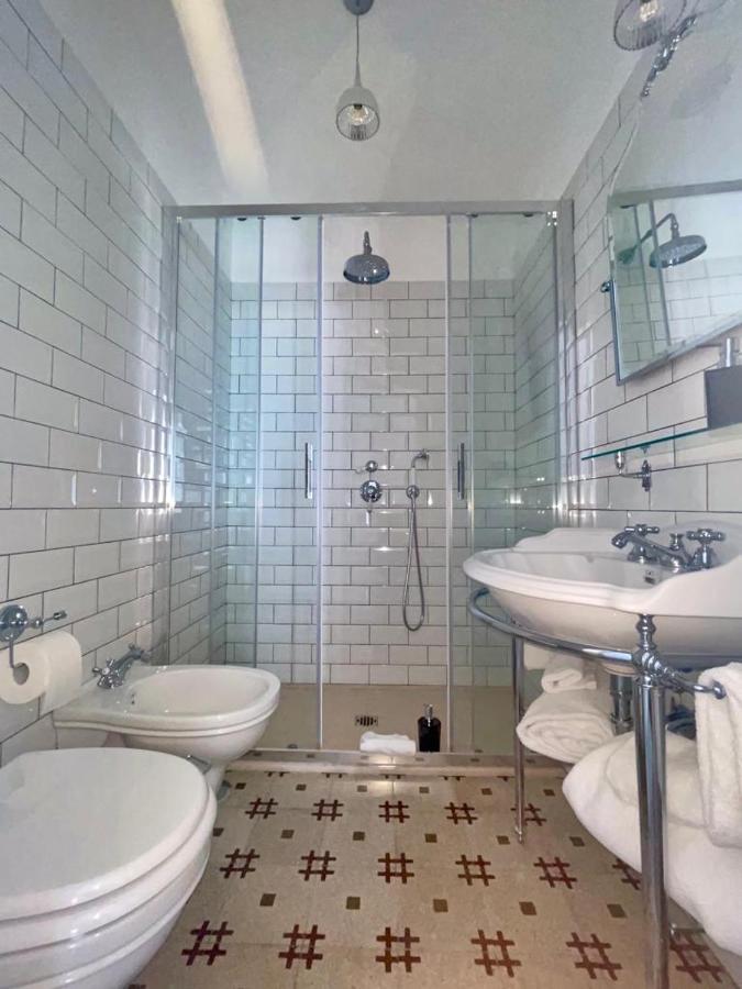 Vittorio Emanuele Top Suite กาปรี ภายนอก รูปภาพ